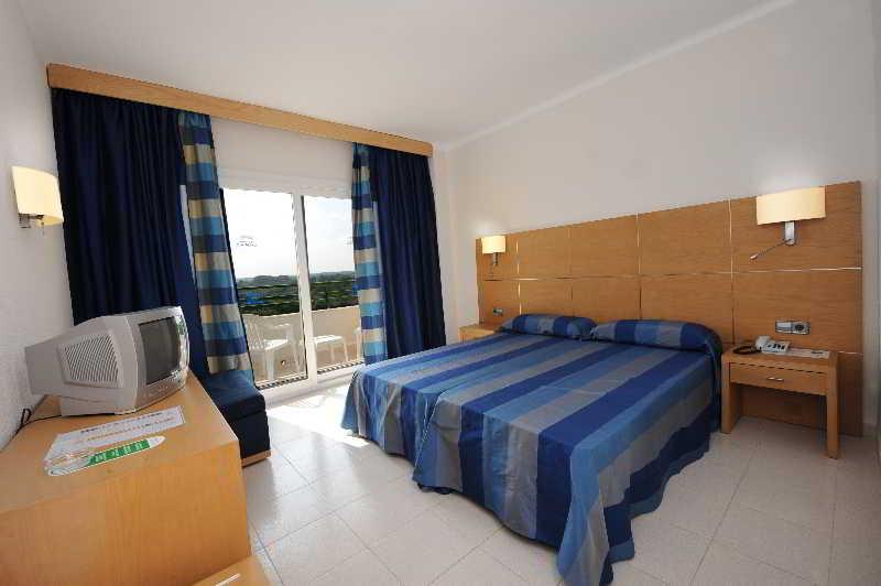 Grupotel Club Cala Marsal - New Reopening 2025 Puerto Colom Ngoại thất bức ảnh