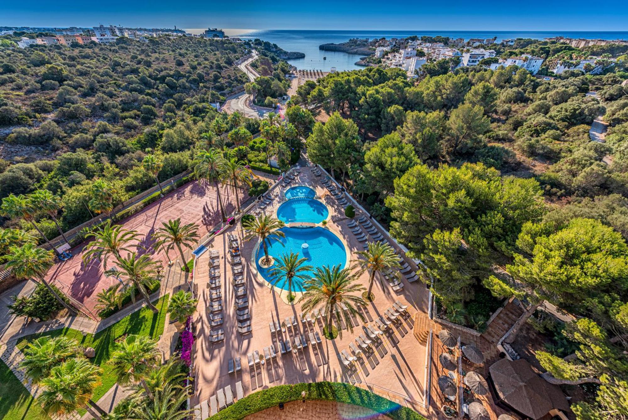 Grupotel Club Cala Marsal - New Reopening 2025 Puerto Colom Ngoại thất bức ảnh