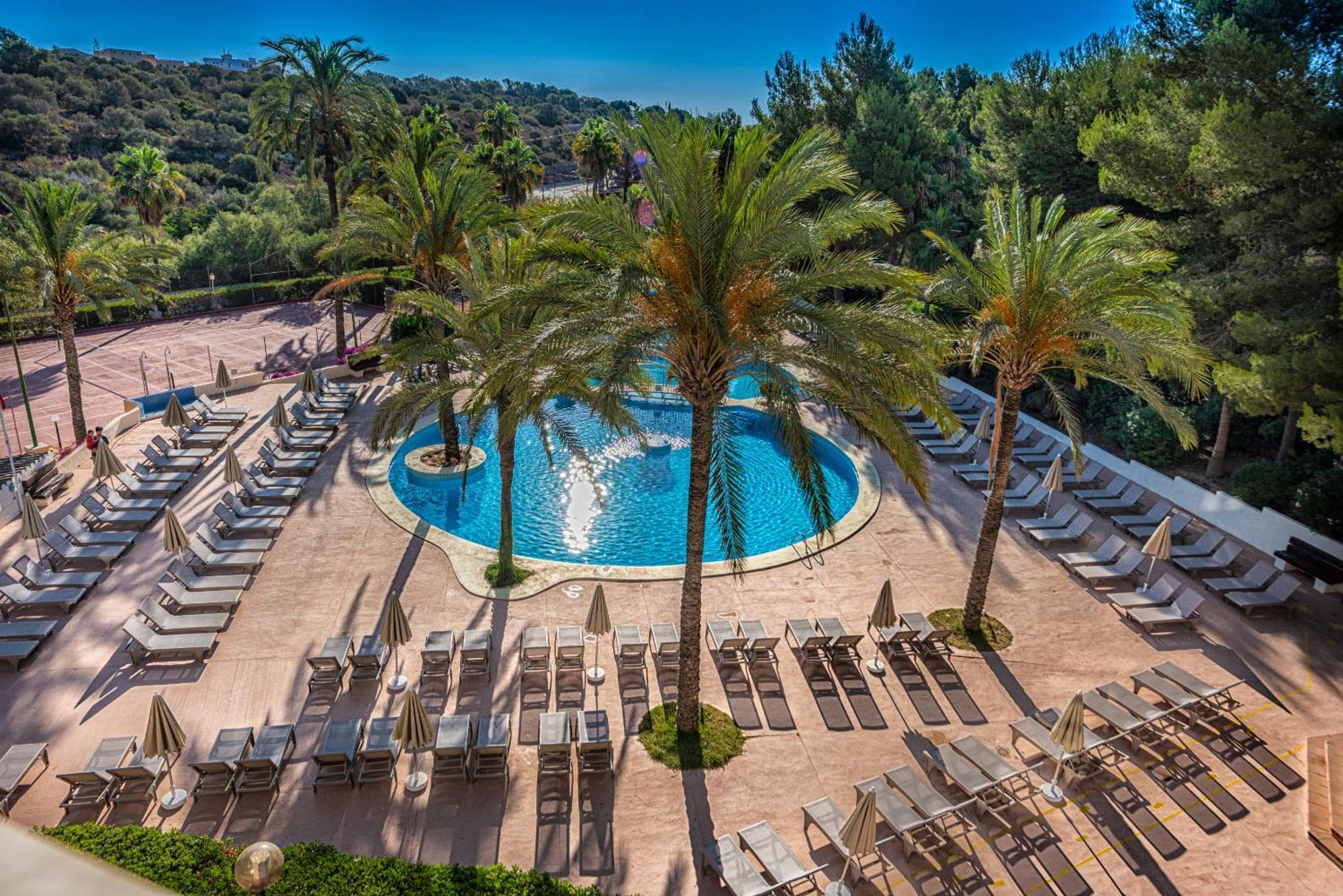 Grupotel Club Cala Marsal - New Reopening 2025 Puerto Colom Ngoại thất bức ảnh